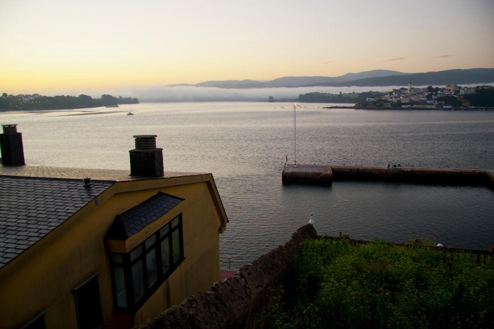 Mirador Ria De Ribadeo Apartment Exterior foto